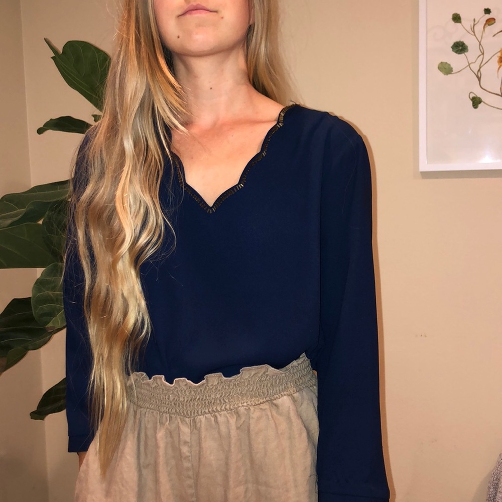 Blue Rain: navy long sleeve, scallop edges. Size S